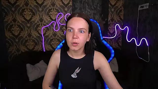 Try our streaming cams variety and talk on a personal level with our adorable girls streamers, showing off their bountiful shapes and dildos.