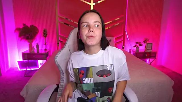 SpicyyDolly from StripChat is Freechat