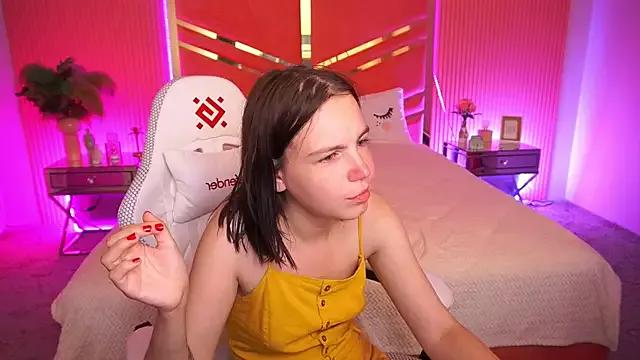 SpicyyDolly from StripChat is Freechat
