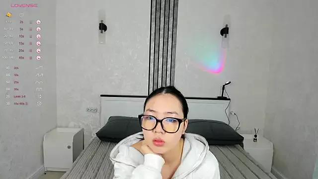spooky_tyan from StripChat