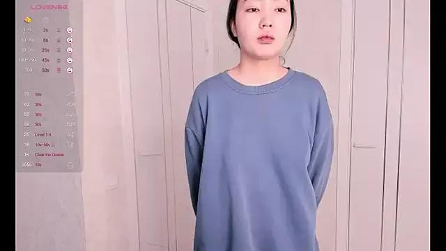spooky_tyan from StripChat