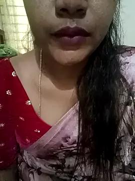 Spoorthi143 from StripChat