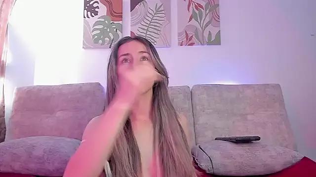 ssara_miranda from StripChat