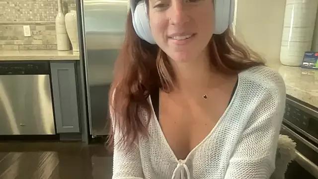stassiethatsororitygirl from StripChat is Freechat