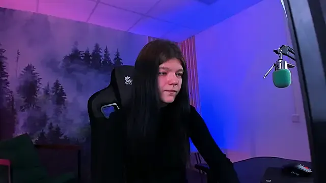 StasyaCollins on StripChat 