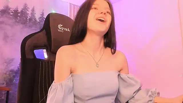 StasyaCollins on StripChat 