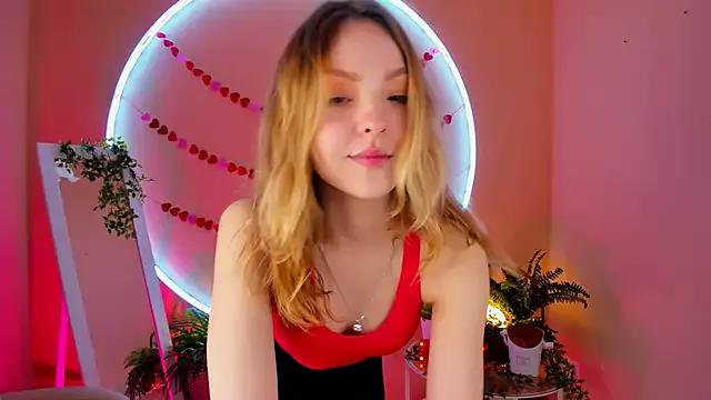 Try our streaming cams variety and talk on a personal level with our adorable girls streamers, showing off their bountiful shapes and dildos.