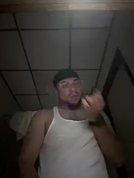 steady_rich from StripChat is Freechat
