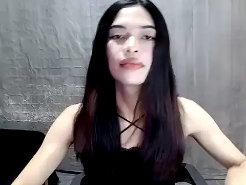 stella-kate from StripChat is Freechat