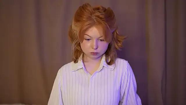 Stella_Vanila from StripChat is Freechat