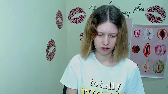 Try our streaming cams variety and talk on a personal level with our adorable girls streamers, showing off their bountiful shapes and dildos.