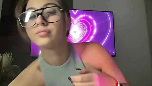 StellarAlice from StripChat is Freechat