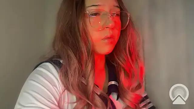 Stephanie_Hills from StripChat is Freechat