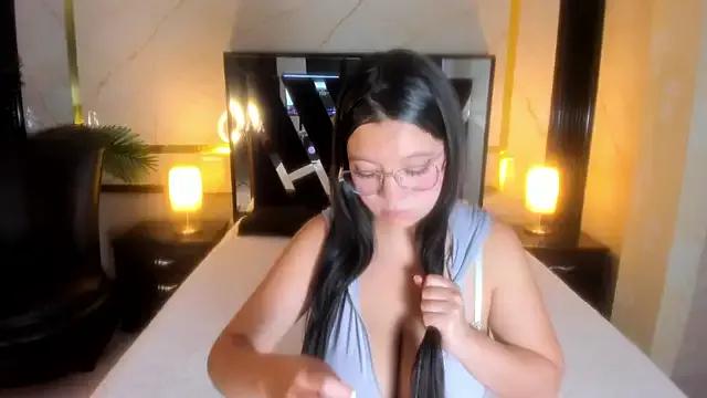 StephanieAllen from StripChat is Freechat