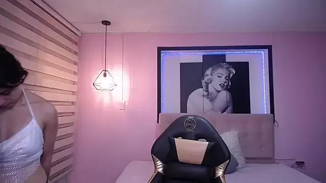 Try our streaming cams variety and talk on a personal level with our adorable girls streamers, showing off their bountiful shapes and dildos.