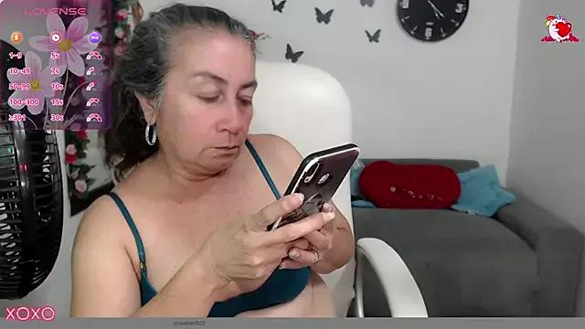 Try our streaming cams variety and talk on a personal level with our adorable girls streamers, showing off their bountiful shapes and dildos.