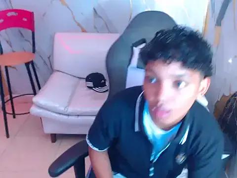 stormi_rouse18 from StripChat is Freechat