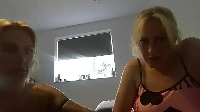 stormy_p from StripChat is Freechat