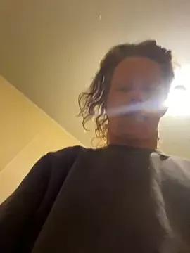straightwhiteshark from StripChat is Freechat