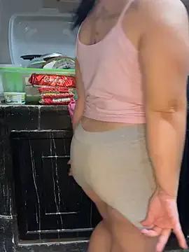 StrapSwingers from StripChat is Freechat