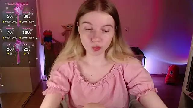 Try our streaming cams variety and talk on a personal level with our adorable girls streamers, showing off their bountiful shapes and dildos.