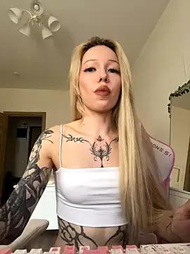 street_celebrity from StripChat is Freechat