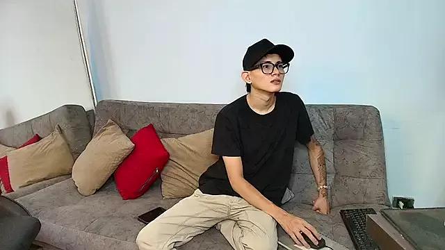 stuart_fetish from StripChat is Freechat