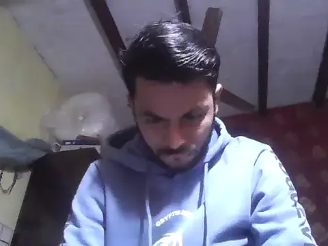 Stubborndesiboy from StripChat is Freechat