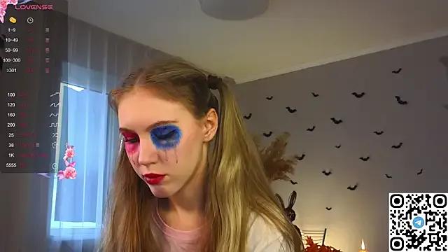 Succubelle from StripChat is Freechat