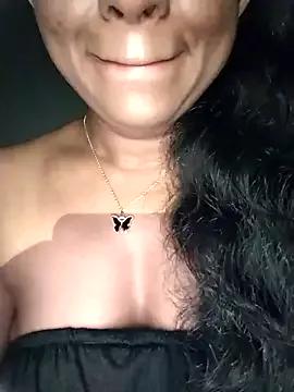 Sudubeby2410 from StripChat