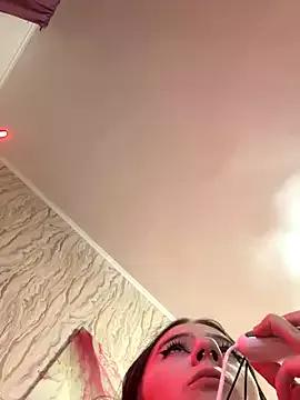 SugarBabyIvy from StripChat is Freechat