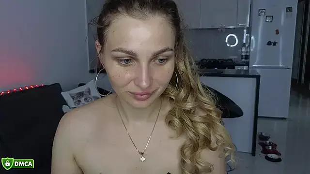 SugarBunny_1 from StripChat is Freechat
