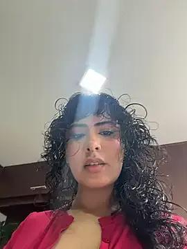 SugarTroubl33 from StripChat is Freechat