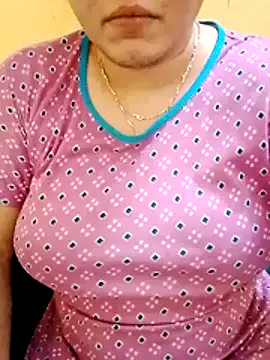 Suhana_Darling from StripChat is Freechat