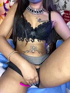 Try our streaming cams variety and talk on a personal level with our adorable girls streamers, showing off their bountiful shapes and dildos.