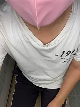 Suisui3434 from StripChat