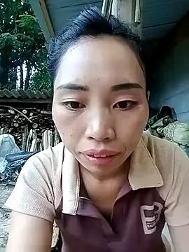 sulove_xx from StripChat is Freechat