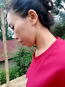 sulove_xx from StripChat is Freechat