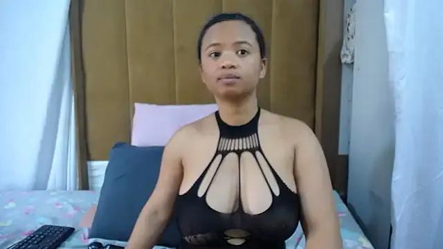 SultryTits25 from StripChat is Freechat