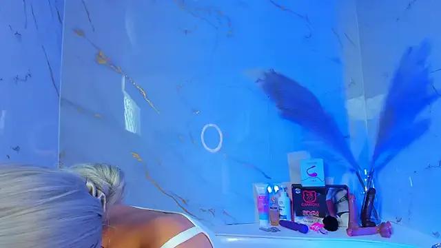 Summer_Rosee from StripChat