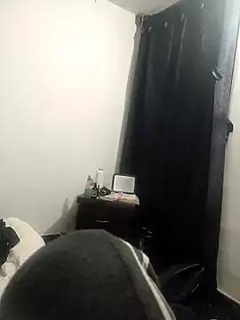 Summergreen_and_bigcock from StripChat is Freechat
