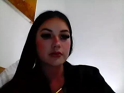summermc_xx from StripChat