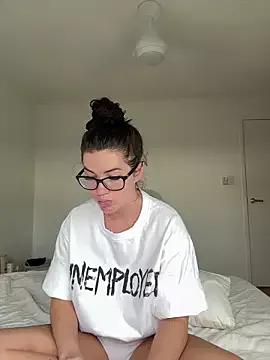 summermc_xx from StripChat