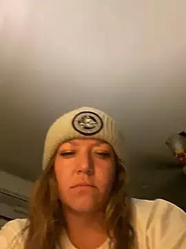 SummerV91 from StripChat