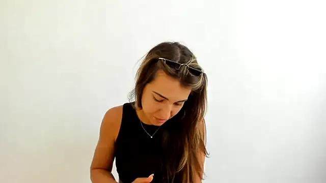 Summmmersky from StripChat