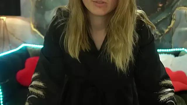 Try our streaming cams variety and talk on a personal level with our adorable girls streamers, showing off their bountiful shapes and dildos.