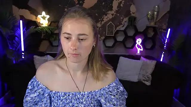 Try our streaming cams variety and talk on a personal level with our adorable girls streamers, showing off their bountiful shapes and dildos.