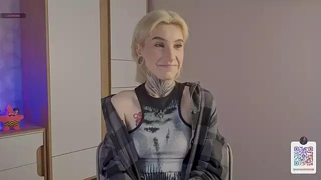 SunnEllsey from StripChat
