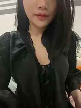 Sunny_babyy from StripChat