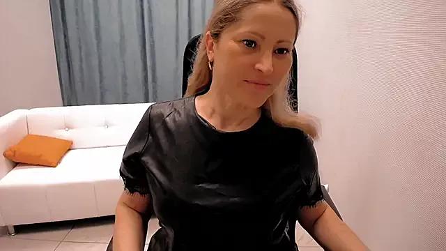 sunny_lady_0 from StripChat